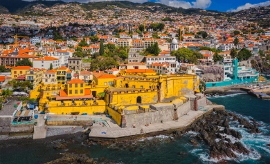 Wakacje na Maderze. Co warto zobaczyć na portugalskiej wyspie?