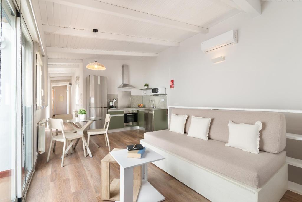 Oferta Roisa Centro – zdjęcie 1