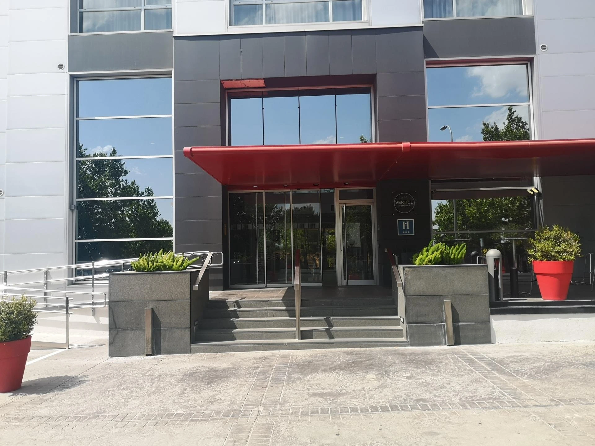 Oferta Vertice Roomspace Madrid – zdjęcie 2
