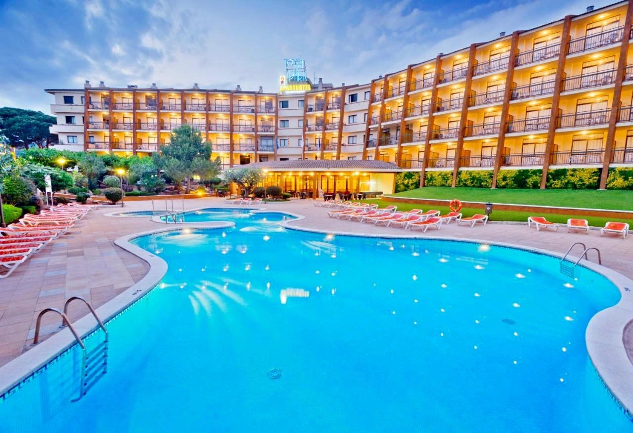 Oferta Aparthotel GHT Tossa Park – zdjęcie 1