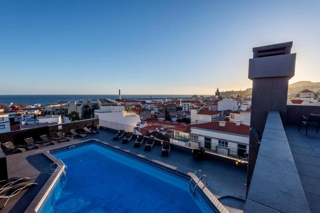 Oferta Hotel The Editory Garden Carmo Funchal – zdjęcie 3