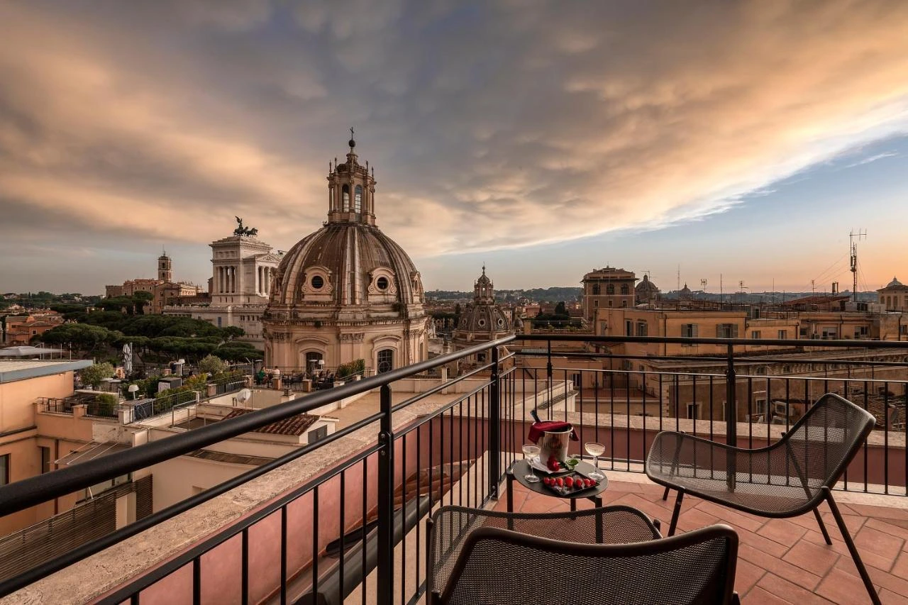 Oferta Hotel H10 Palazzo Galla – zdjęcie 1