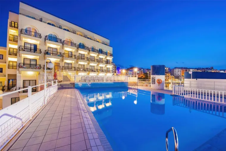 Hotel The Gillieru Harbour