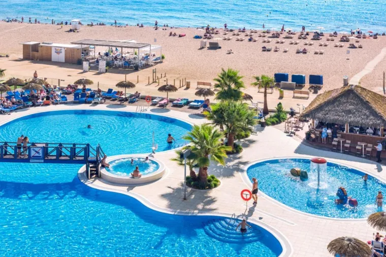 Hotel Tahiti Playa & Suites