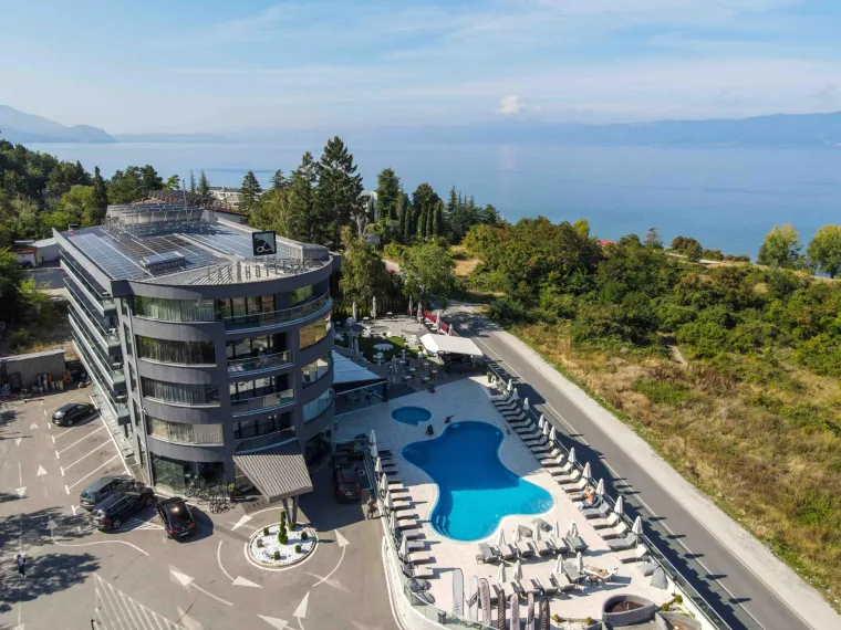 Laki Hotel & Spa