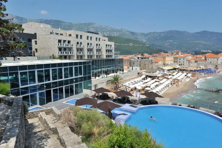 Avala Resort & Villas (PKT)