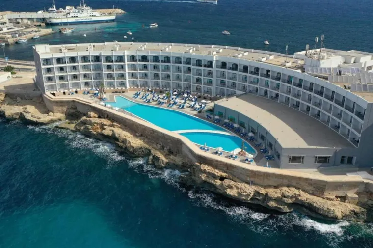 Hotel Paradise Bay Resort