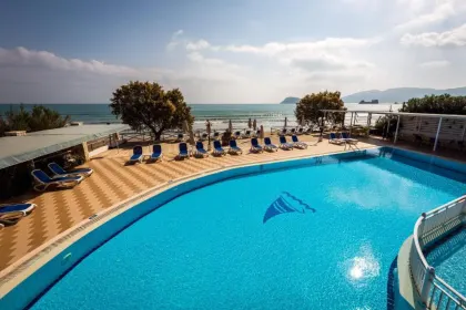 Oferta Hotel Mediterranean Beach Resort – miniaturka 3