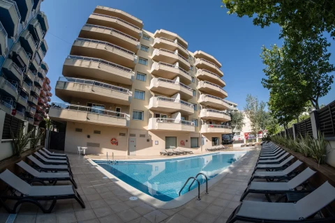 Oferta Apartamentos California – zdjęcie 1