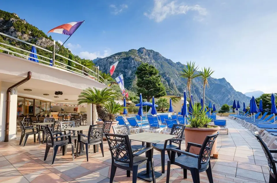 Hotel San Pietro - Limone sul Garda, Italy, Włochy, Limone sul Garda