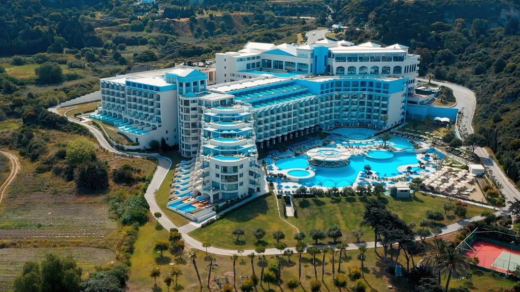 Oferta Hotel Atrium Platinum Luxury Resort Hotel & Spa – miniaturka 3