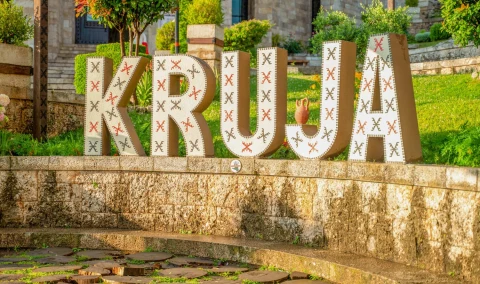 Wycieczka fakultatywna Tirana i Kruja z wieczorem folklorystycznym - zdjęcie 8