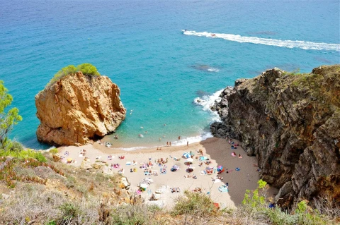 Wycieczka fakultatywna Tossa de Mar - spektakulare klify, średniowieczna osada i wyjątkowa degustacja - zdjęcie 2