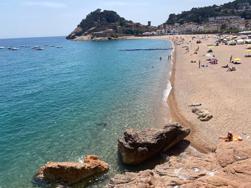 Wycieczka fakultatywna: Tossa de Mar - spektakulare klify, średniowieczna osada i wyjątkowa degustacja