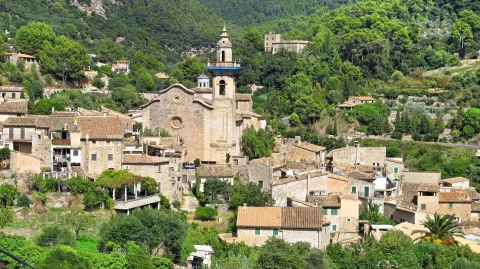 Wycieczka fakultatywna Palma & Valldemossa - katedra La Seu i magiczna Valldemossa - zdjęcie 3