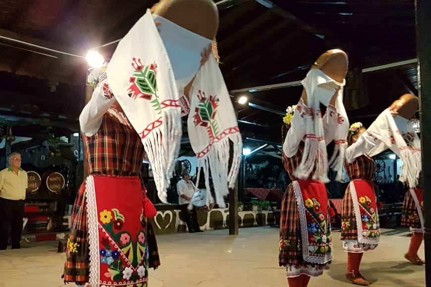 daichovo horo, dunavsko horo, elenino horo, Tańce ludowe, Bułgaria, Bałkany 