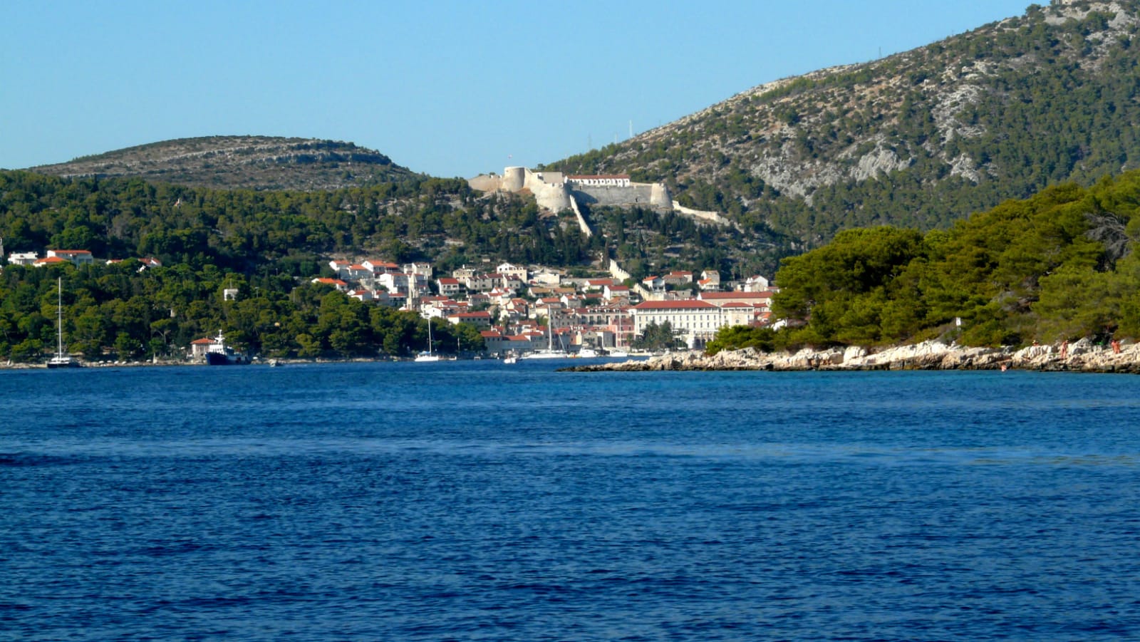 Chorwackie wybrzeże, Podgora